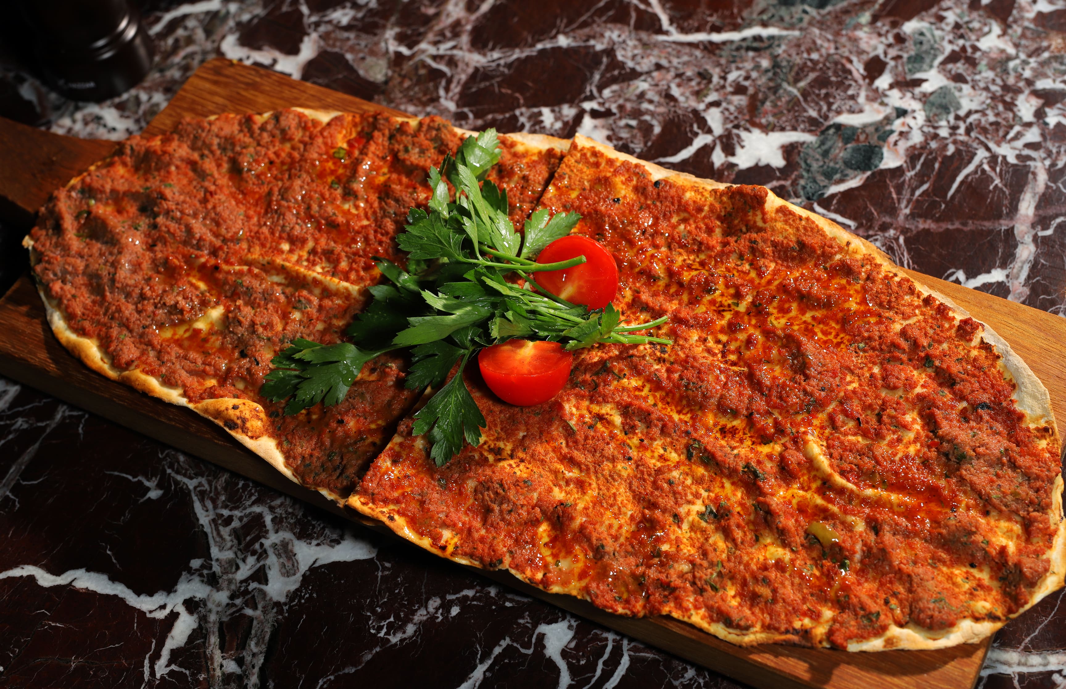 Lahmacun/Antep Lahmacun